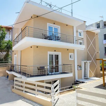 Apartment & Elisabeta *