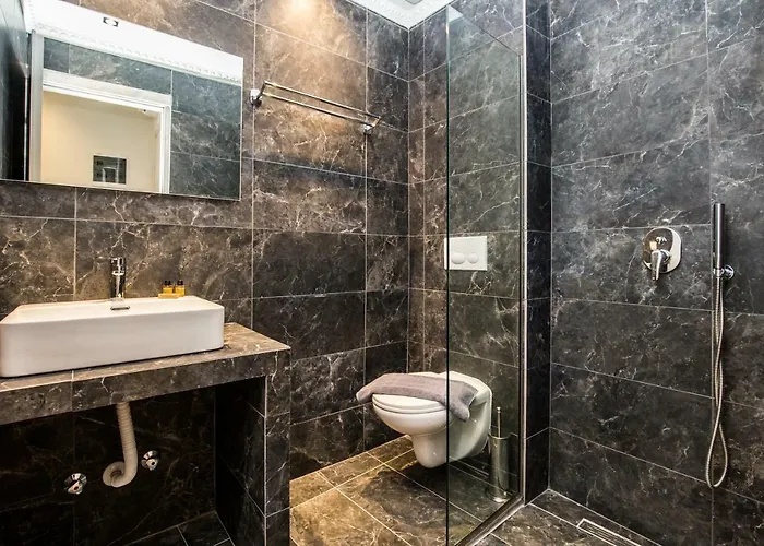 & Elisabeta Limenaria (Thasos)