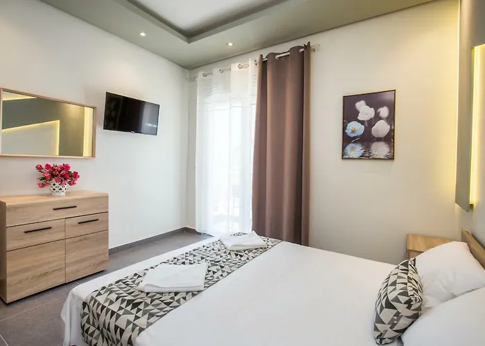 Apartament & Elisabeta *