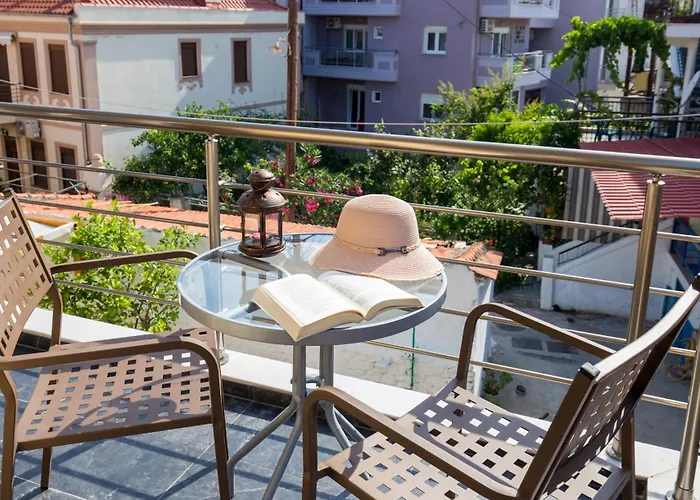 & Elisabeta Limenaria (Thasos)