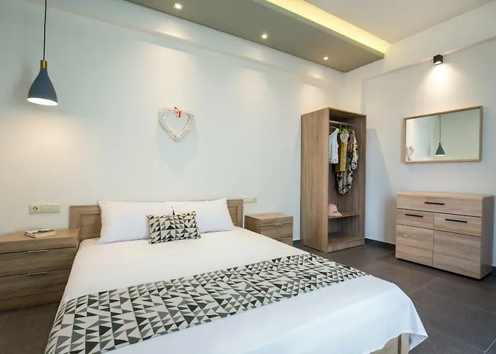 & Elisabeta * Limenaria (Thasos)