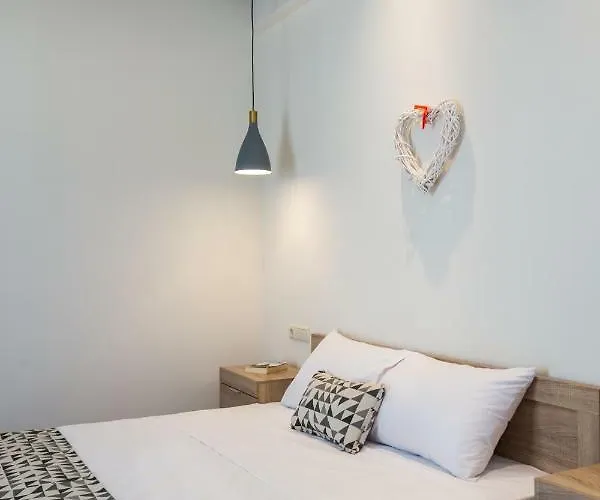 & Elisabeta * Limenaria (Thasos)