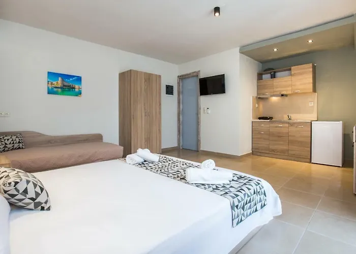 Apartament & Elisabeta *